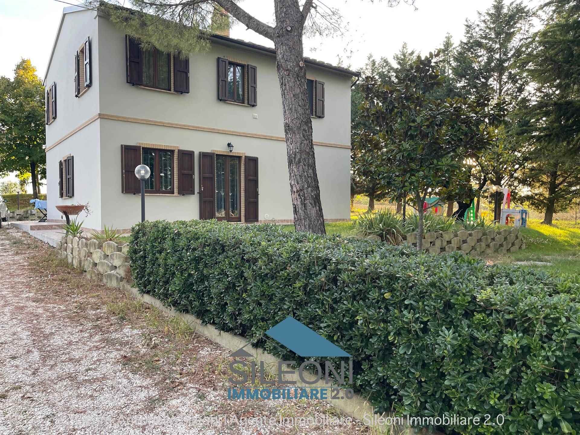Casa singola a Treia — foto 5